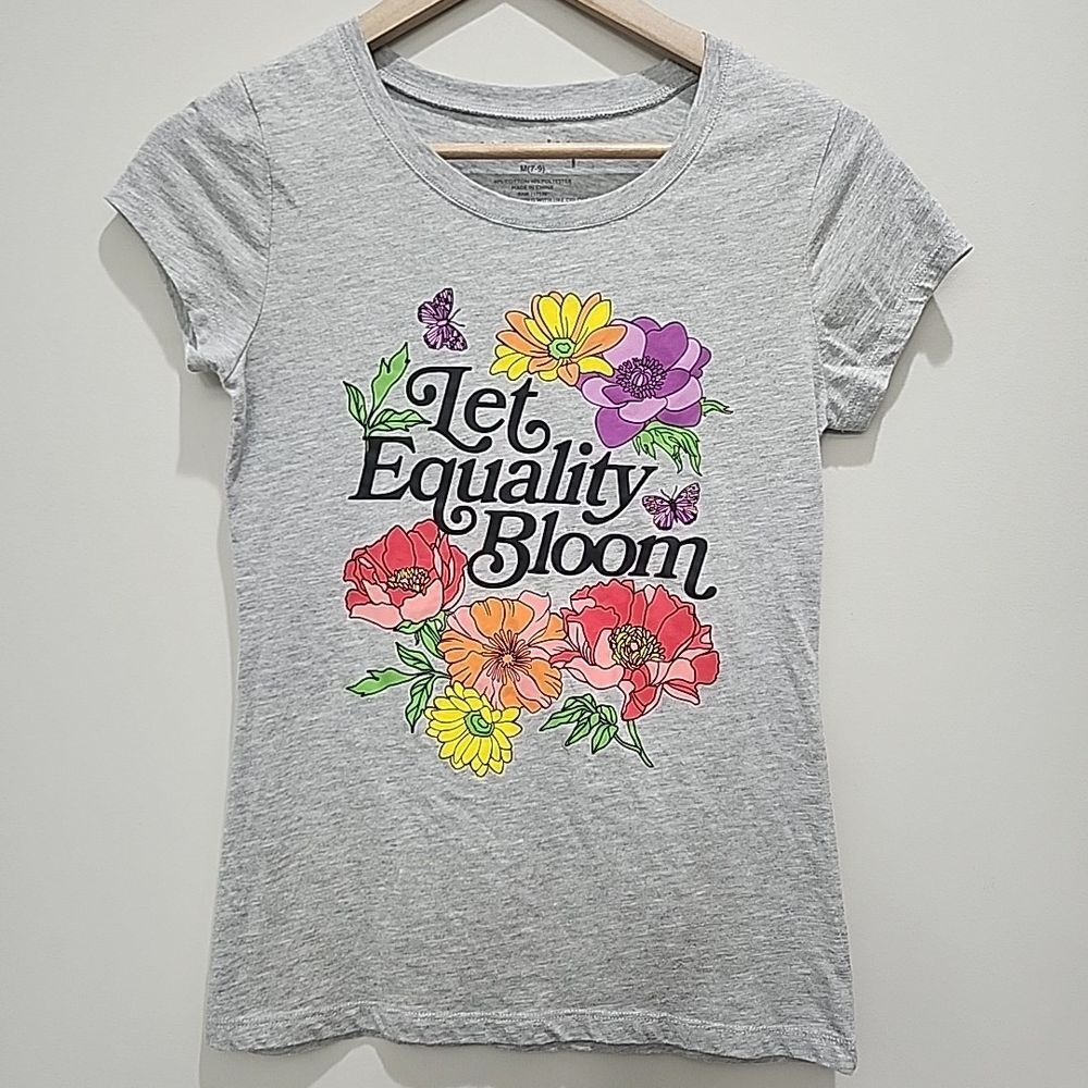 Wound Up Let‎ Equality Bloom Floral Print Tshirt Medium Boho Fitted